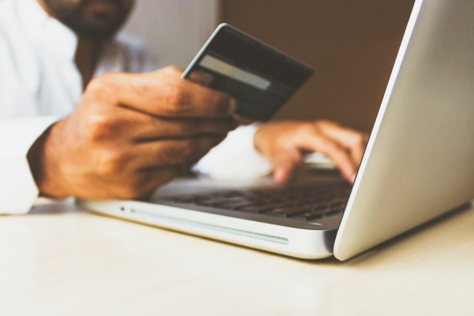 how can ecommerce help you